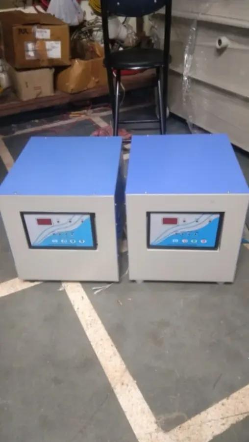 Servo Voltage Stabilizer — side view